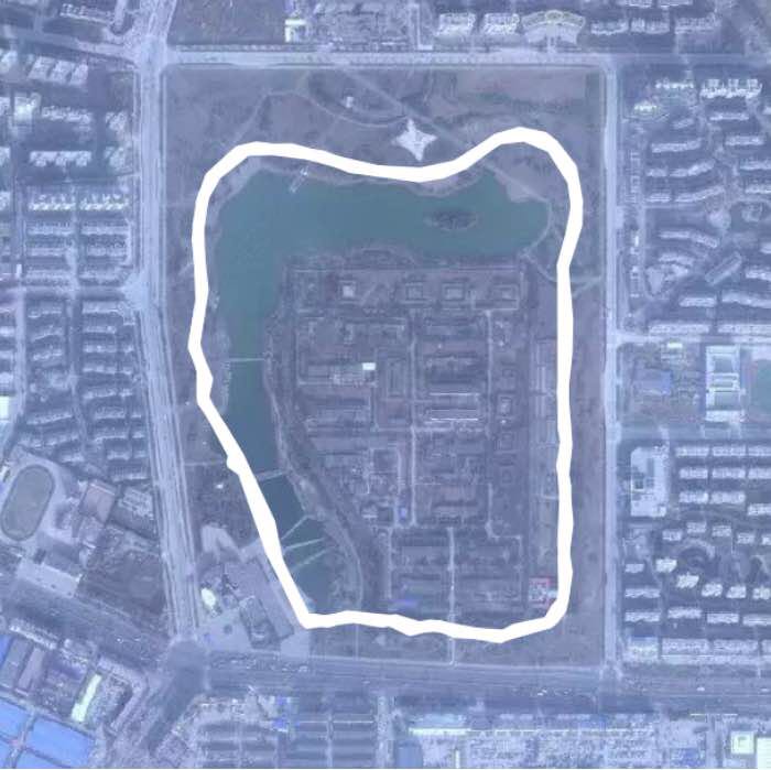 生态公园绕圈跑