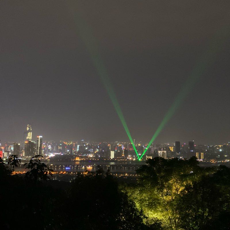 桃子湖到岳麓山顶
