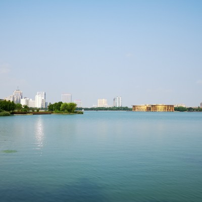 夏末秋初环行青剑湖