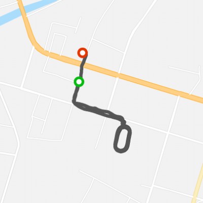 跑步可以放松身心  坚持跑步不偷懒 加油