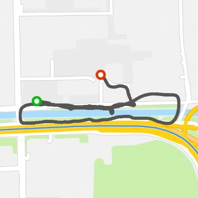 河边跑
