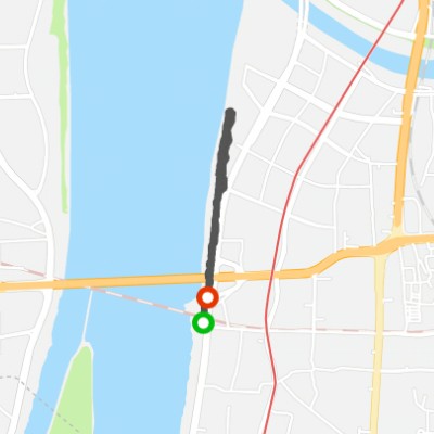 沿湘江风光带散步