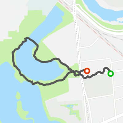 烈士公园绕湖一周